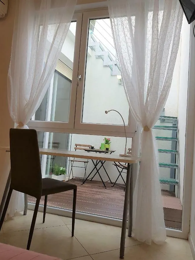 Appartamento L&G'S Roof Terrace Pisa 0*,